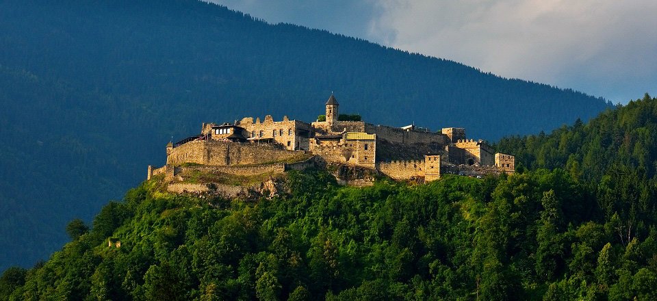 kasteel ossiach vi fa os tourismus by lammerhuber