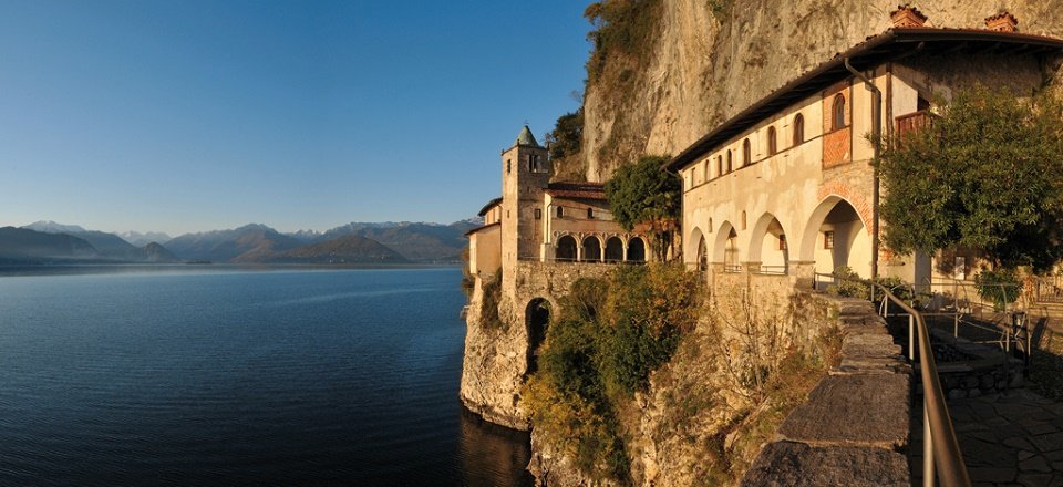 leggiuno eremo di santa caterina del sasso