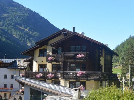 hotel bargsunnu saas grund wallis zomer (5)