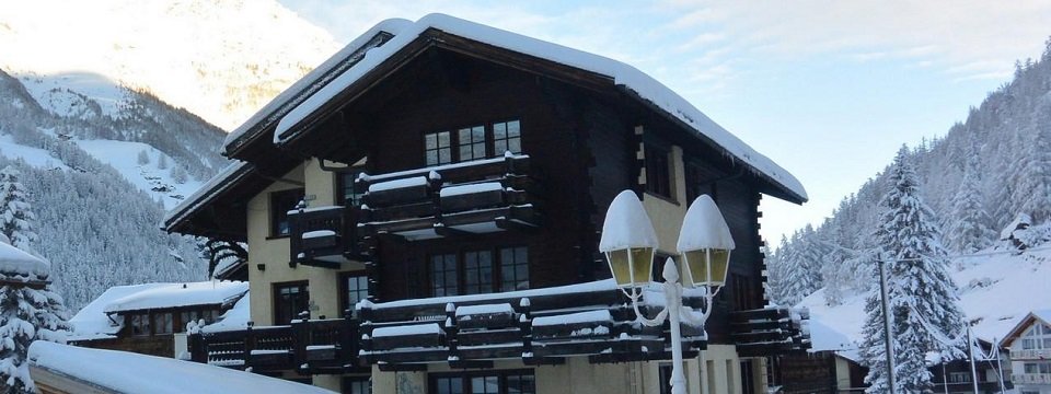 hotel bargsunnu saas grund winter