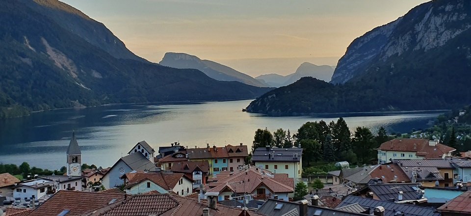 meer van molveno trentino italiaanse alpen italie (2)