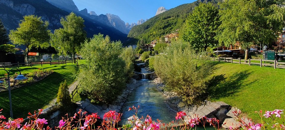 meer van molveno trentino italiaanse alpen italie (5)