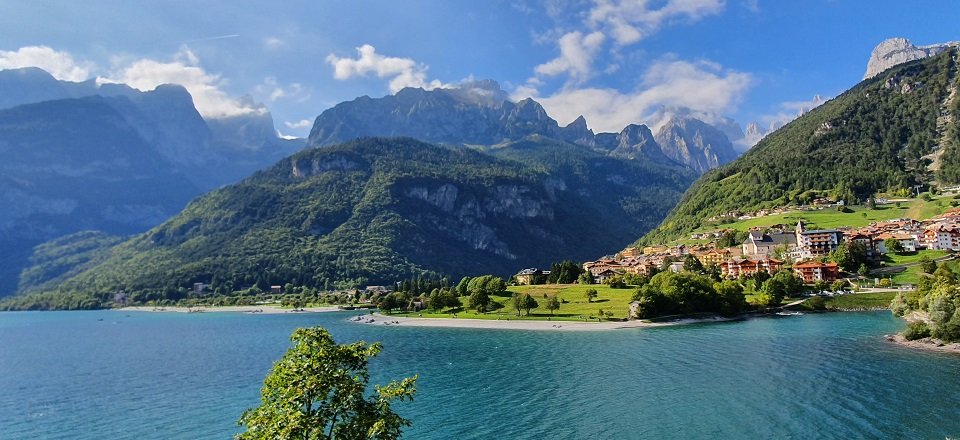 meer van molveno trentino italiaanse alpen italie (3)