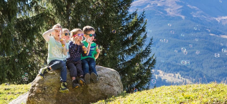 families met kinderen jungfrauregion berner oberland zwitserland tourismus wengen